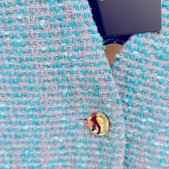 NWT STUNNING $2295.00 ST. JOHN Tweed Grommet Blazer in Lilac/Cornflower, size 2 - Picture 8 of 10